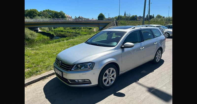 Volkswagen Passat cena 39500 przebieg: 277000, rok produkcji 2013 z Trzebiatów małe 352